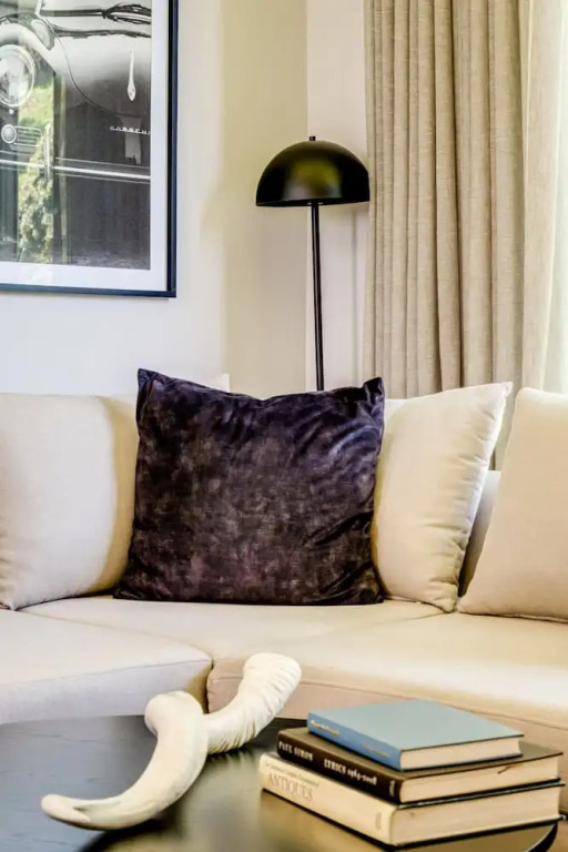 Cape Finest - De Waterkant House