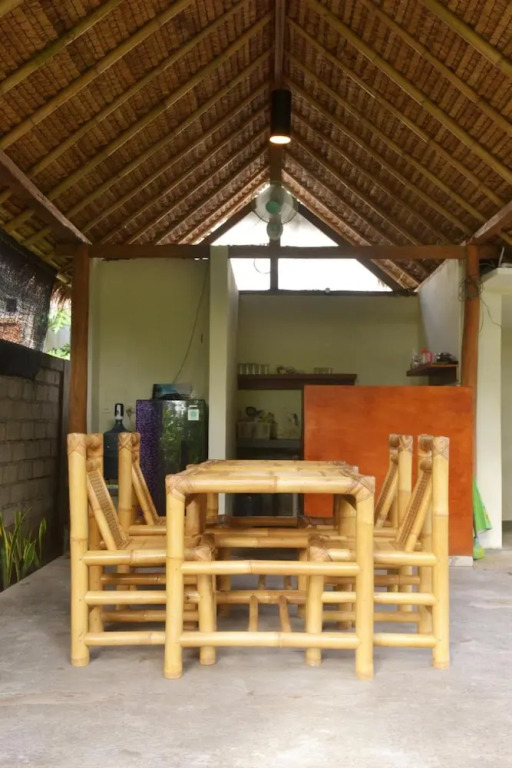 OYO 1662 Zury Homestay