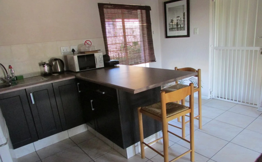Acacia House Executive Suite