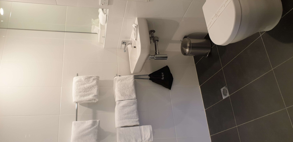 Belconnen Way Hotel & Serviced Apartments