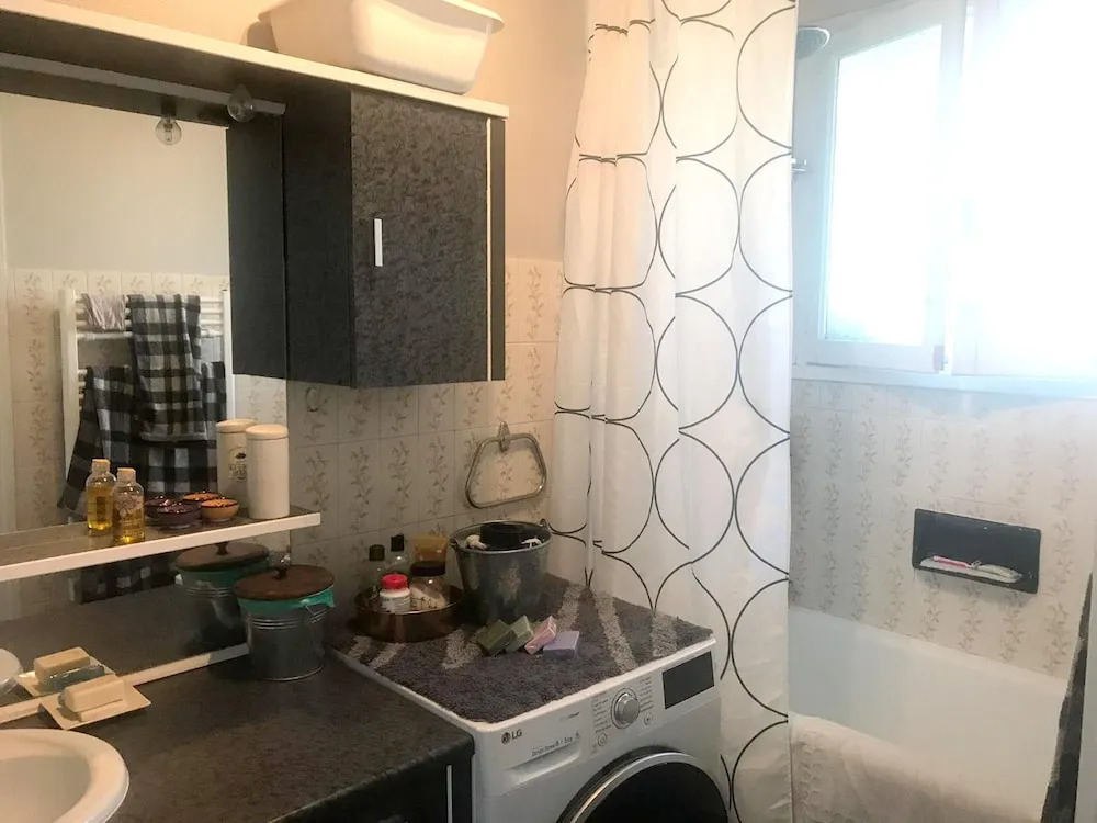 Apartment with One Bedroom in Lourdes, with Furnished Terrace