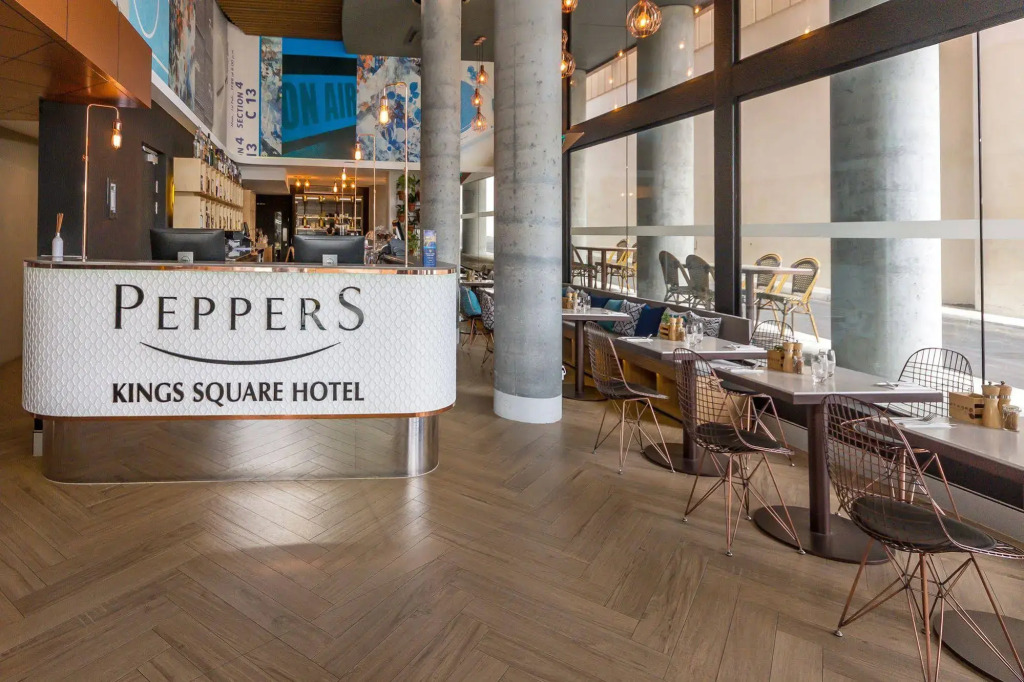 Rydges Perth Kings Square
