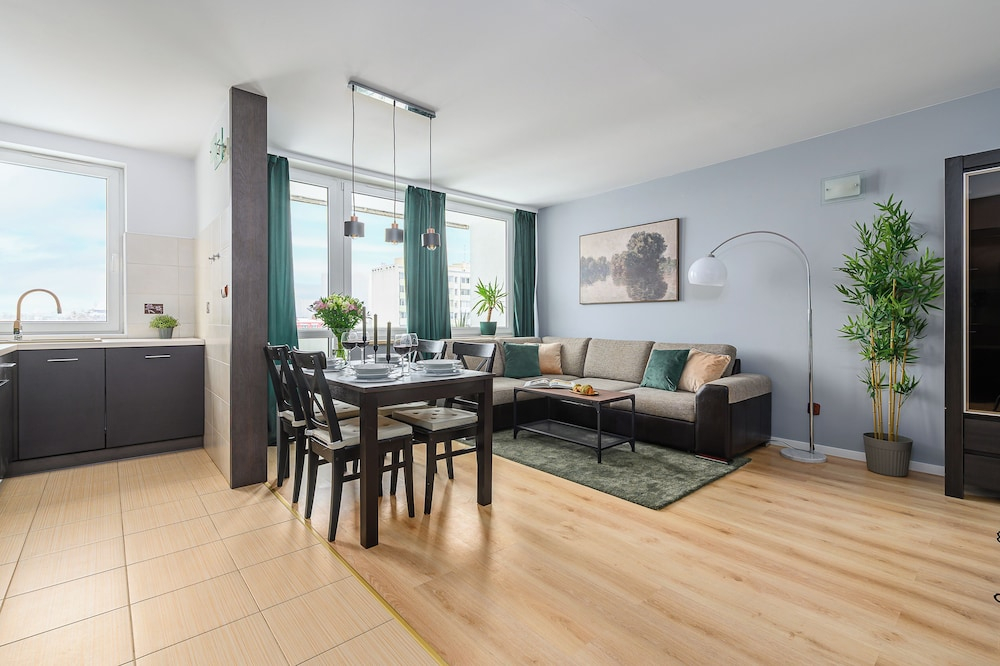 Lumina 3-rooms apartment with parking