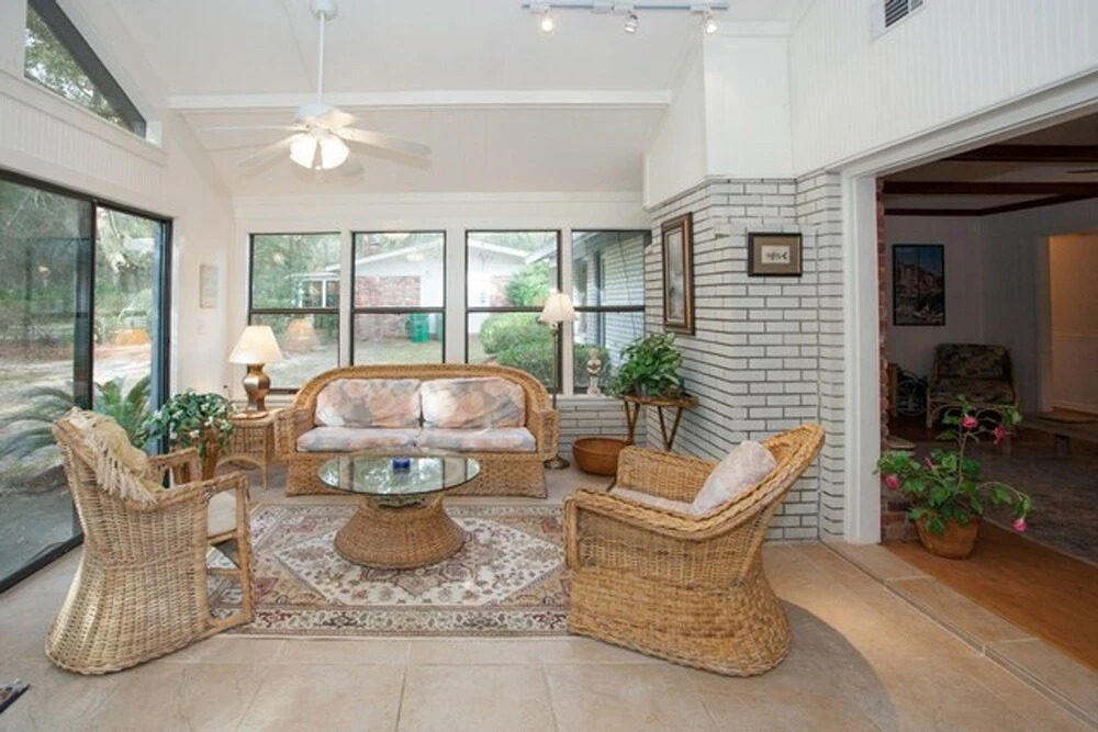 HOLLYBOURNE II home
