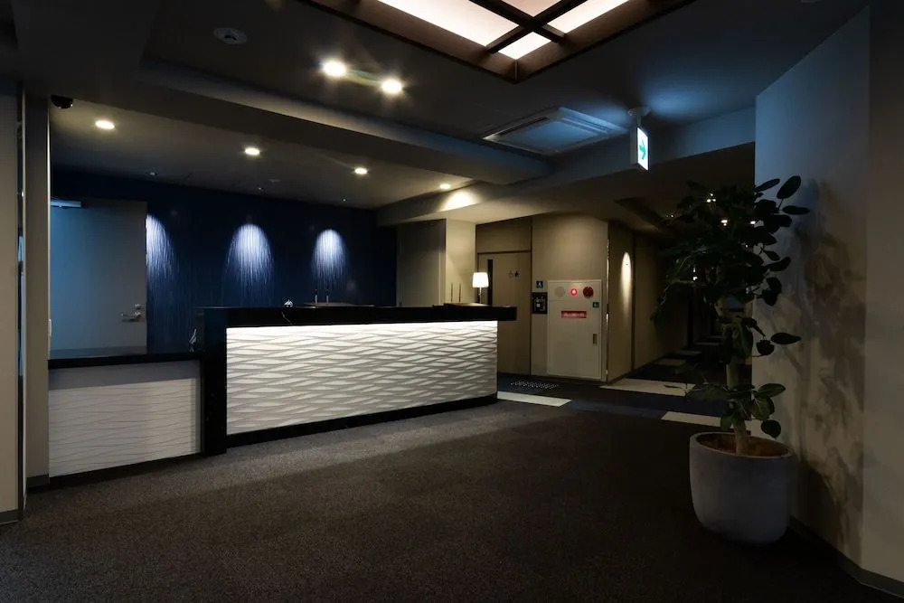 Namba Minami Crystal Hotel