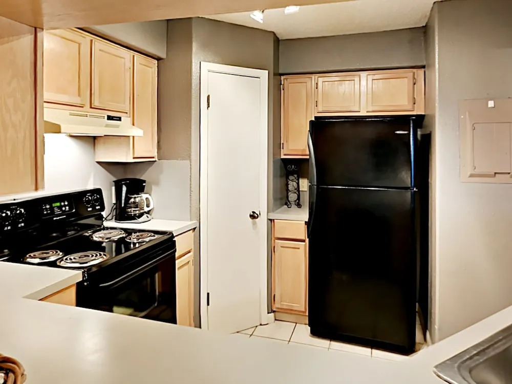 Fortuna Bay #2 1 Bedroom 1 Bathroom Condo