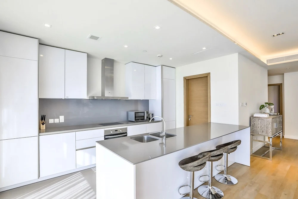 Driven Holiday Homes - City Walk 11A