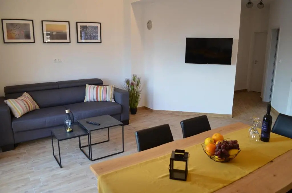 Apartments V&V-Murter Hideaway
