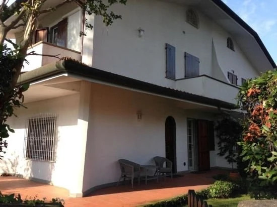 Holiday home Villetta Cinquale