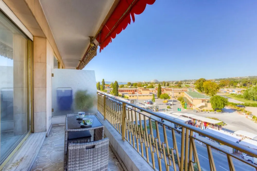 Velasquez - Wonderful Appartment 1 Bedroom With Ocean View & Free Parking