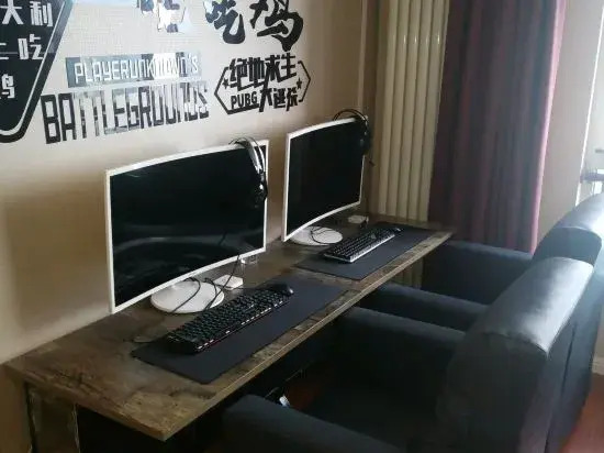 Siyecao Business E-sports Hotel (Tongshan Wanda Shop)