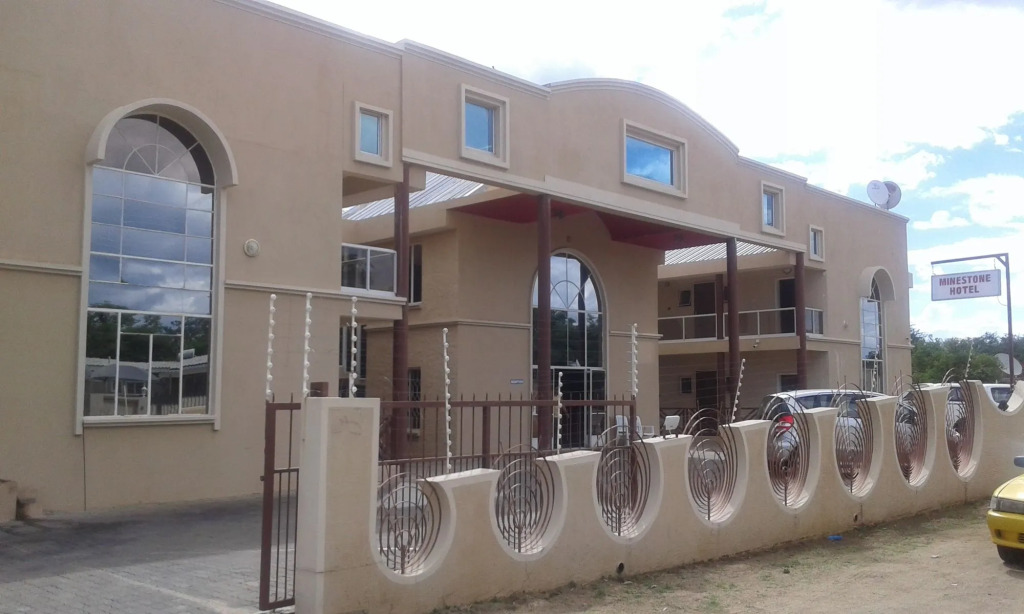 Minestone Hotel