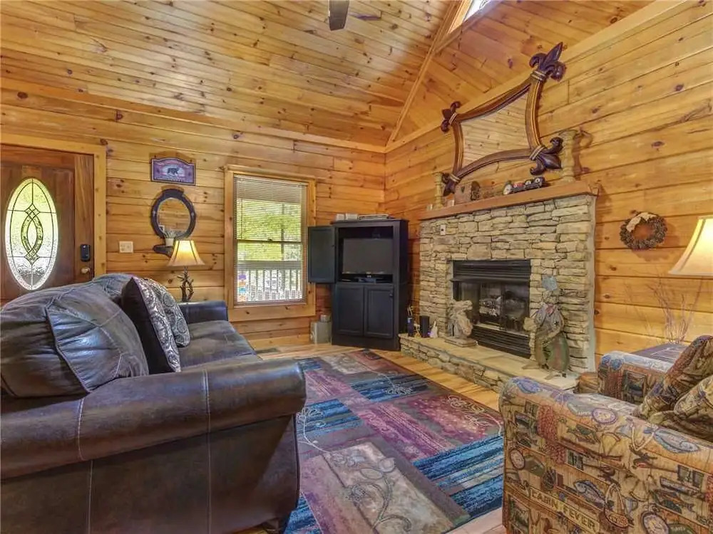 Owl Be Back, 2 Bedrooms, Pool, Hot Tub, Fireplace, Sleeps 6