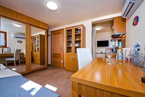 Guest House Golden Goose