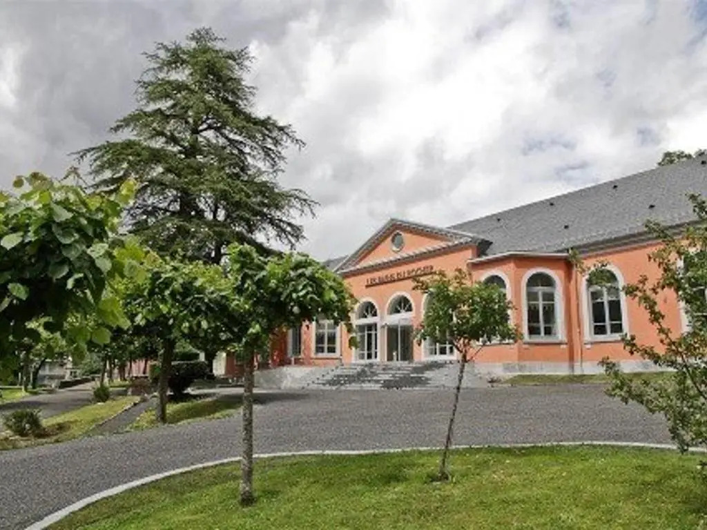 Appartement Cauterets, 2 pièces, 4 personnes - FR-1-234-121