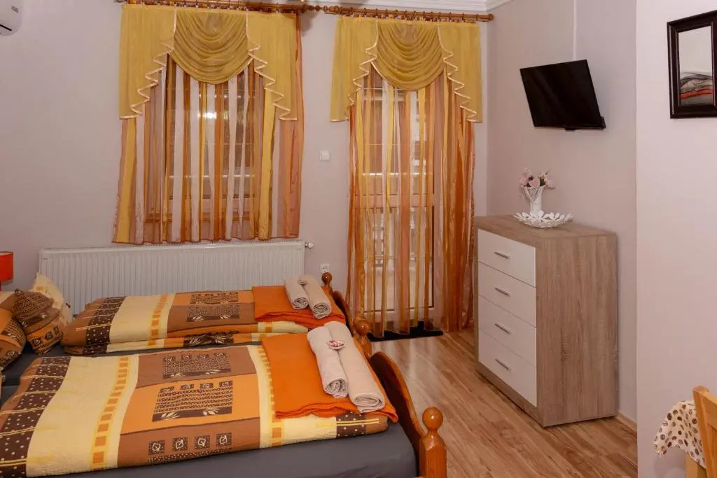 Hürkecz Apartmanház