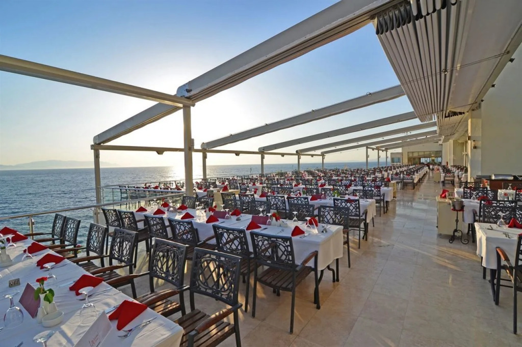 Korumar Hotel Deluxe