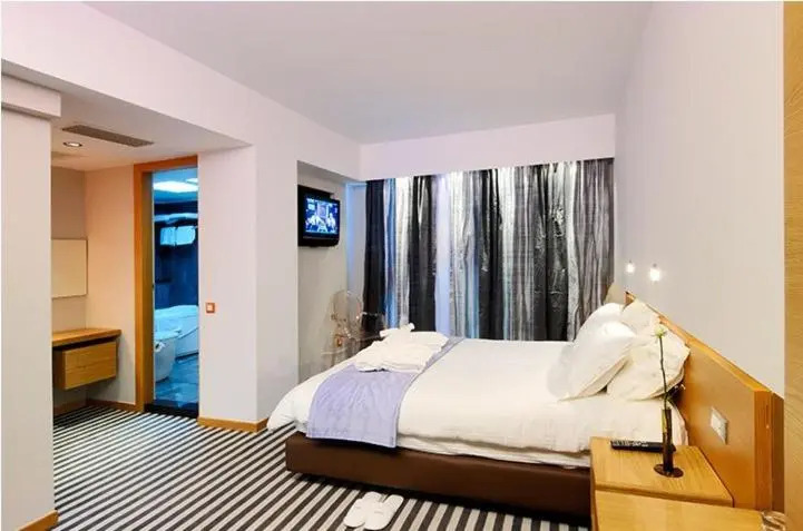 Galaxy City Center Hotel