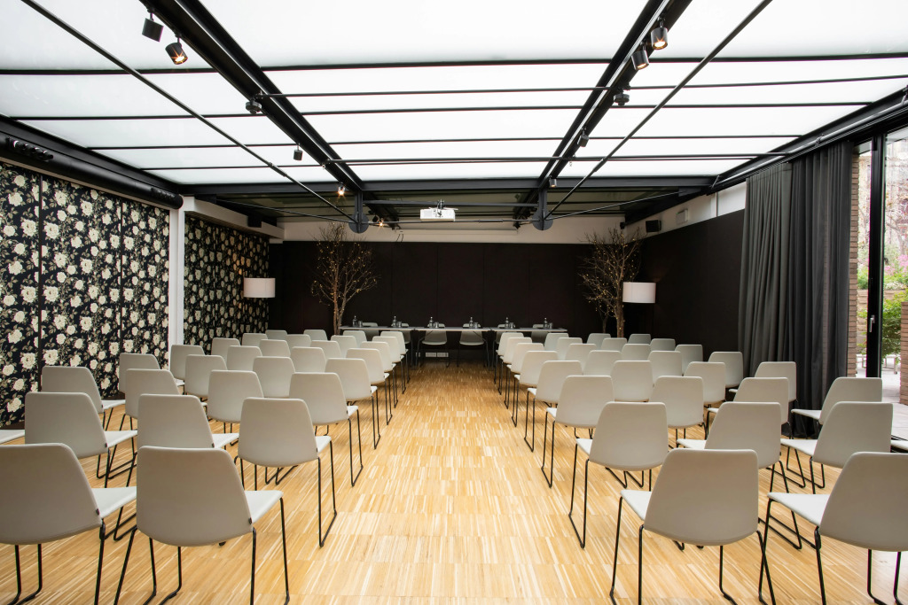 Alexandra Barcelona Hotel, Curio Collection by Hilton