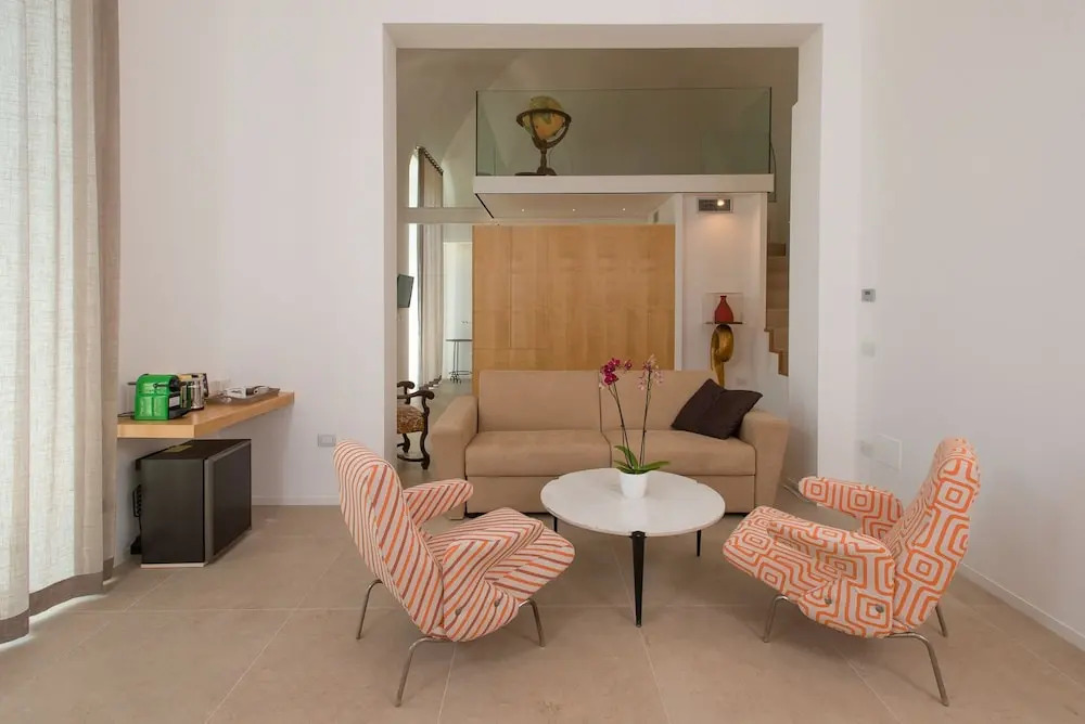 Le Bifore Charming House