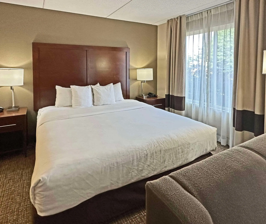 Concord Suites by IHG