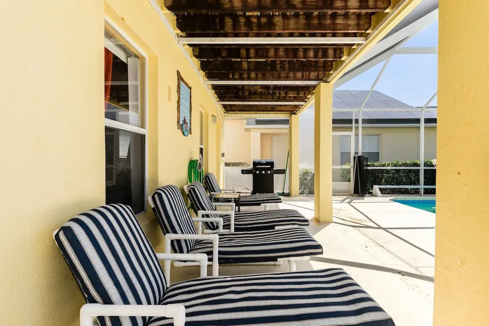 Gorgeous Vacation Home with Pool RT1170