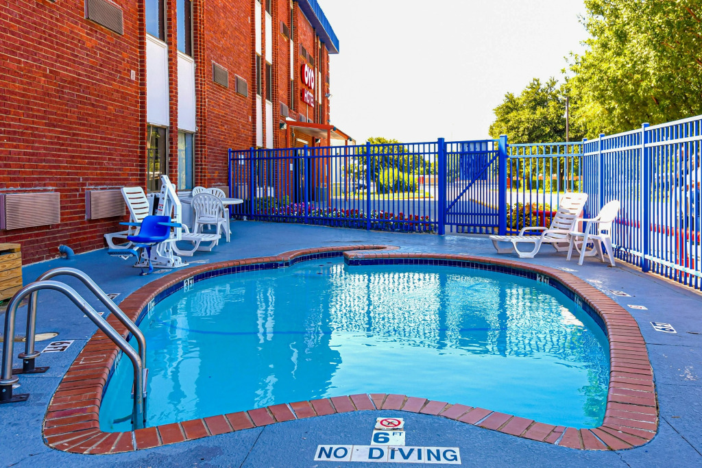 Americas Best Value Inn Irving DFW Airport South