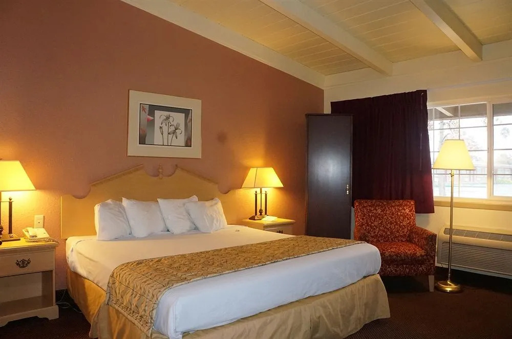 Americas Best Value Inn And Suites Oroville