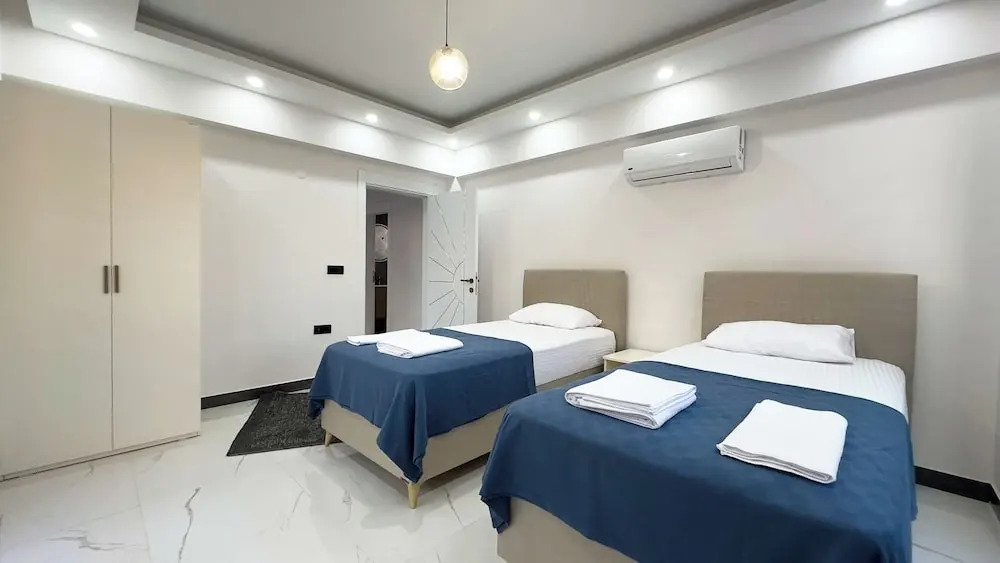 Serenity Villa
