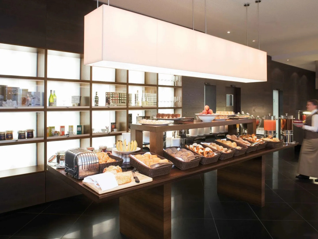 MÖVENPICK Hotel Stuttgart Airport