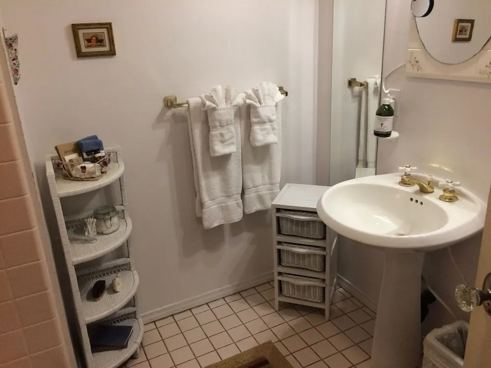 Barretta Gardens Inn
