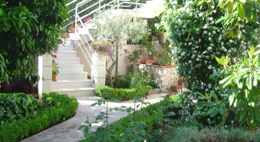 Apartments Dani