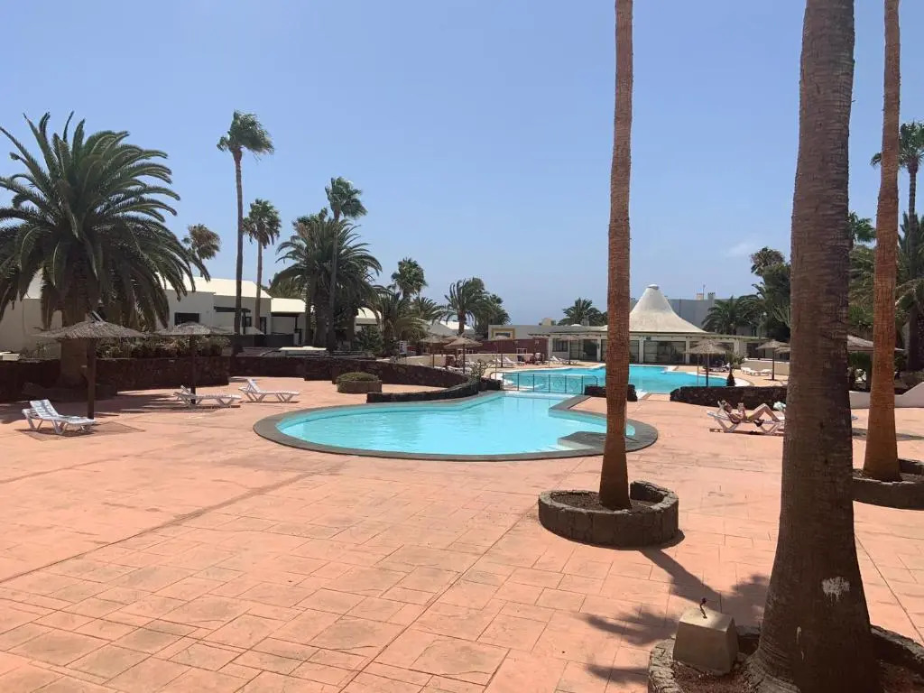 Luxury estudio en Playa Roca a primera linea del mar