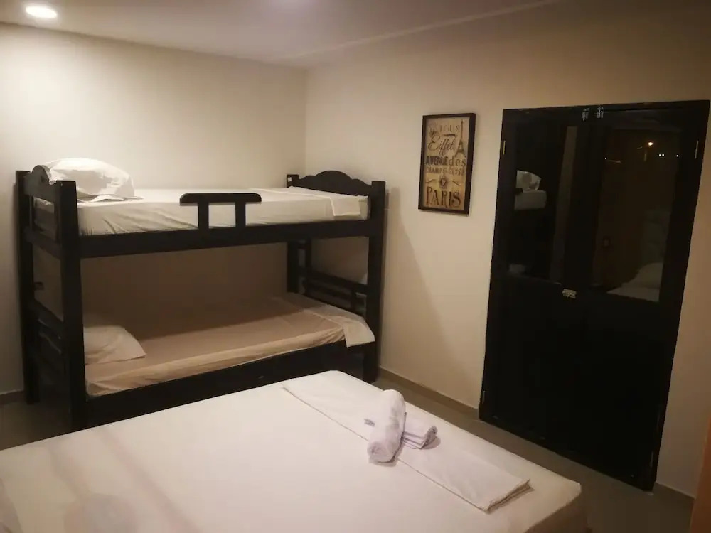 Otro Mundo Hostel