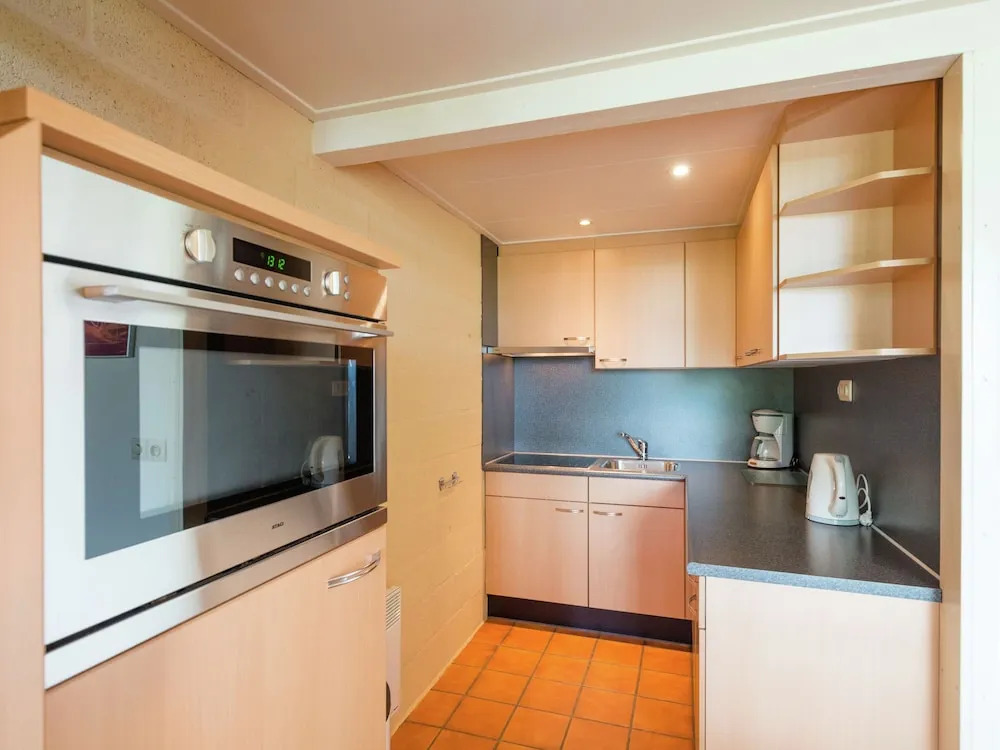 Pleasant Holiday Home With Fenced Terrace, Garden, Barbecue