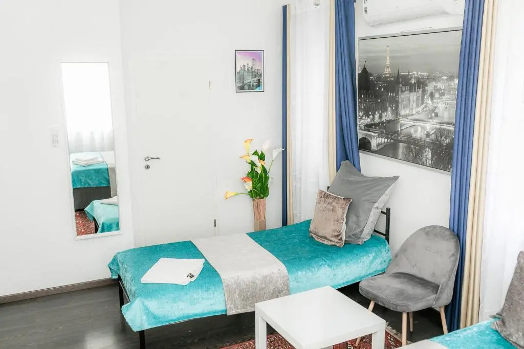 Tau Design Hotel