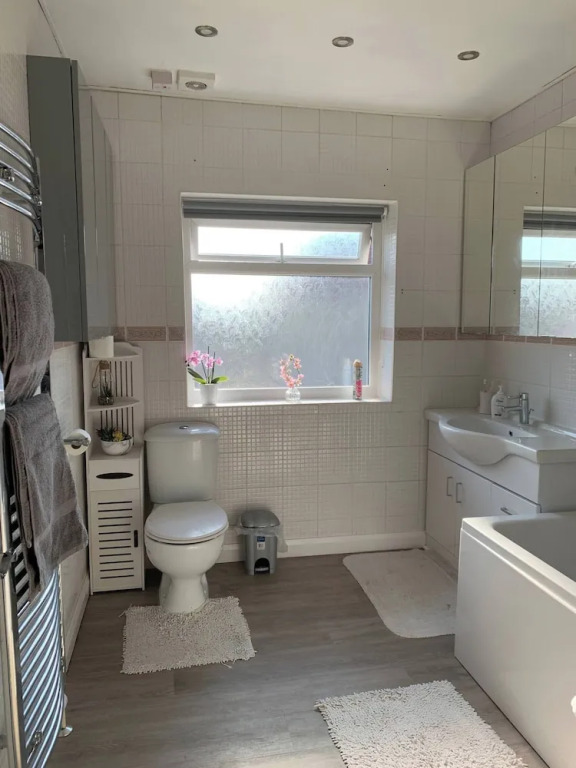 Private Flat in Wrose, Shipley, Bradford
