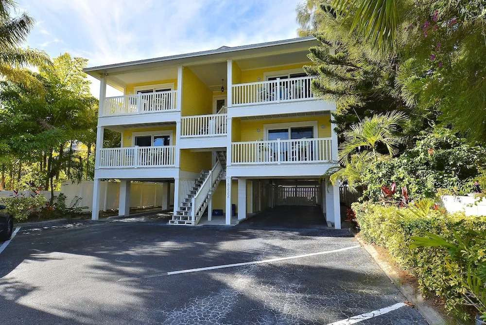 Sunset Villas 4