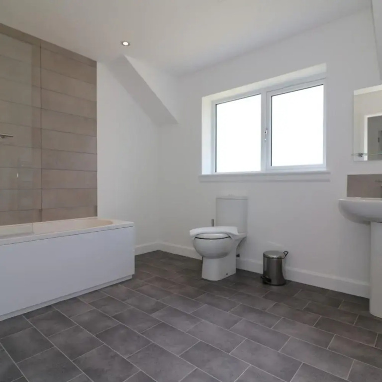 Railway House 5 bed - Maryhill