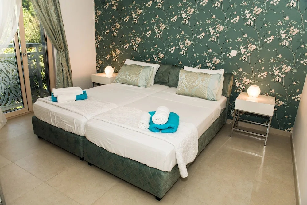 Luxurypenthouse sea View Pooll Ivy House Tivat