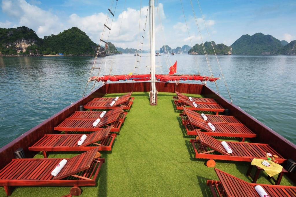 Scorpion Cruise