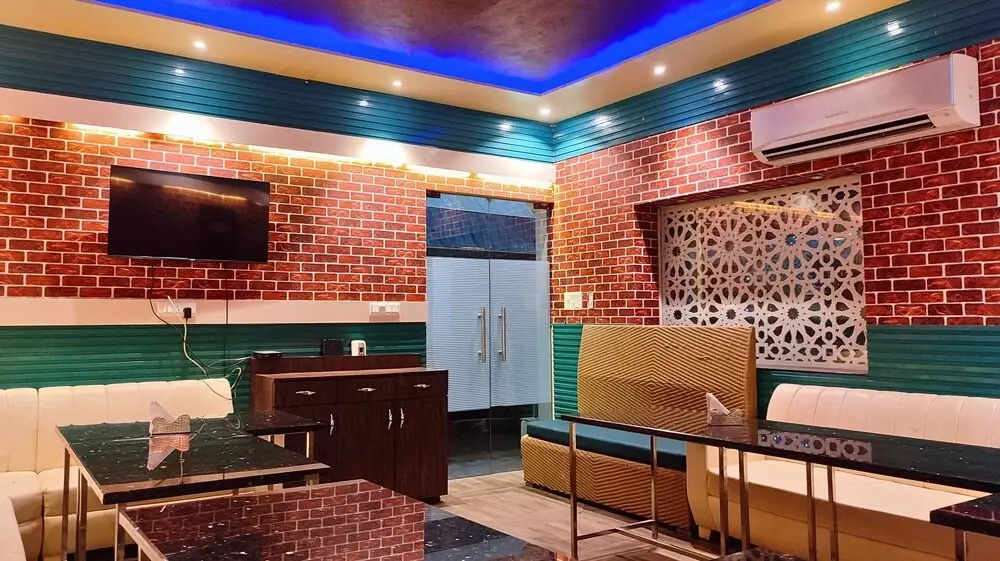 MGR Hotel Moradabad