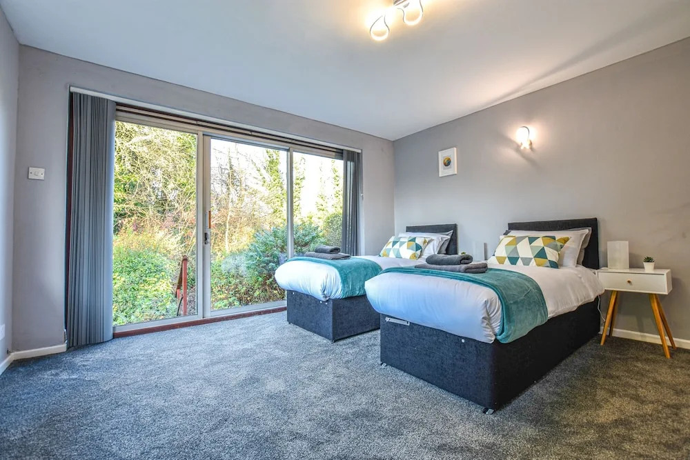 Lovely Spacious 4bed Home Manchester