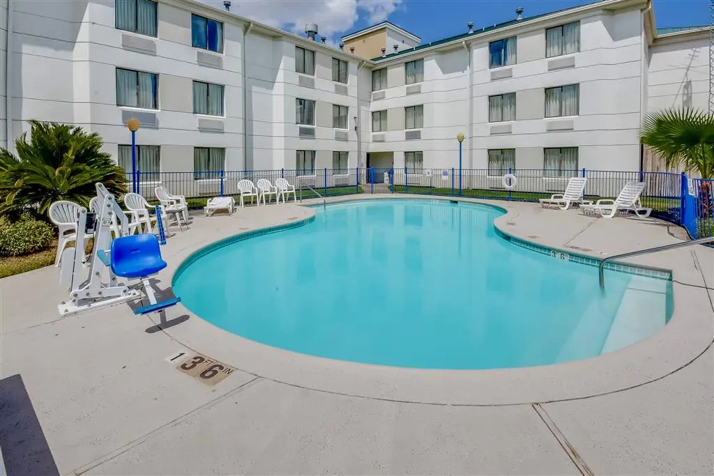 Motel 6-Katy, TX - Houston