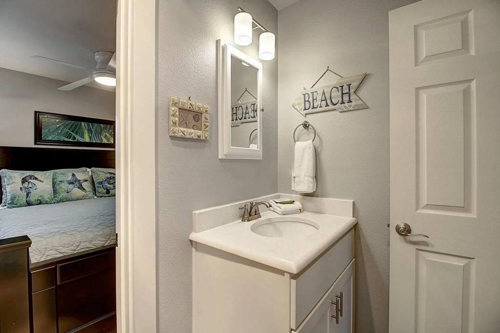 Courtyard #115 in Port Aransas