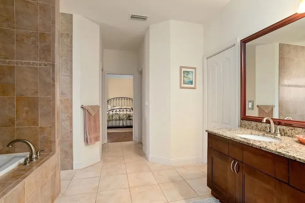 Heathwood Private Home #40529 3 Bedrooms 3 Bathrooms Home