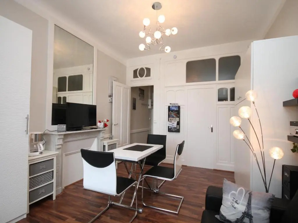 Appartement Mont-Dore, 1 pièce, 3 personnes - FR-1-608-105