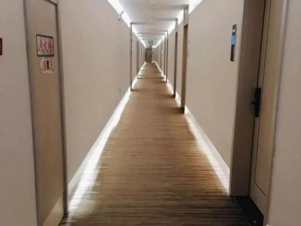 GYA Jurong Yinglun International Hotel
