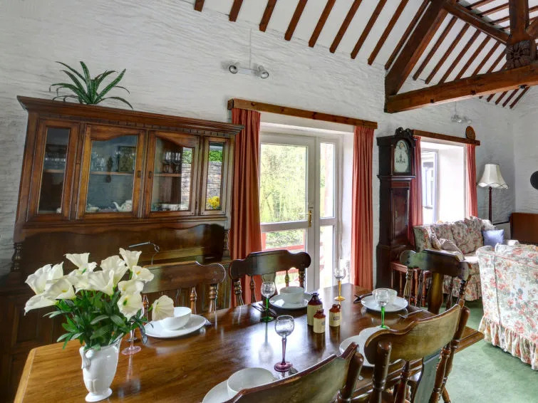 Holiday Home Pantperthog