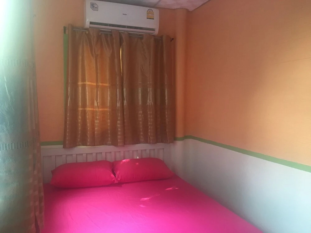 Ruean Mai Hom - Hostel